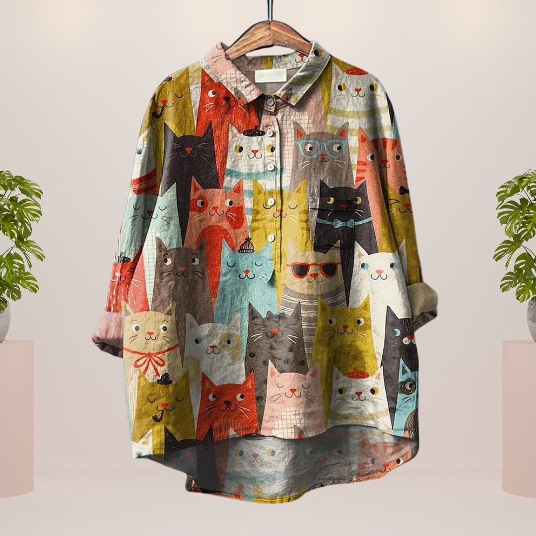 Freya™ | Playful shirt with dog motif and button closure