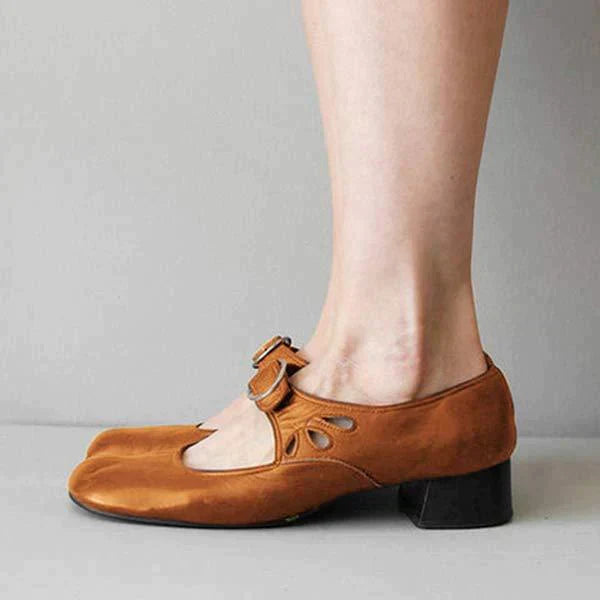 Lucia - Elegant orthopedic leather sandals